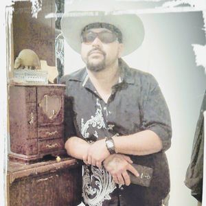 Meet your Posher, Joshua